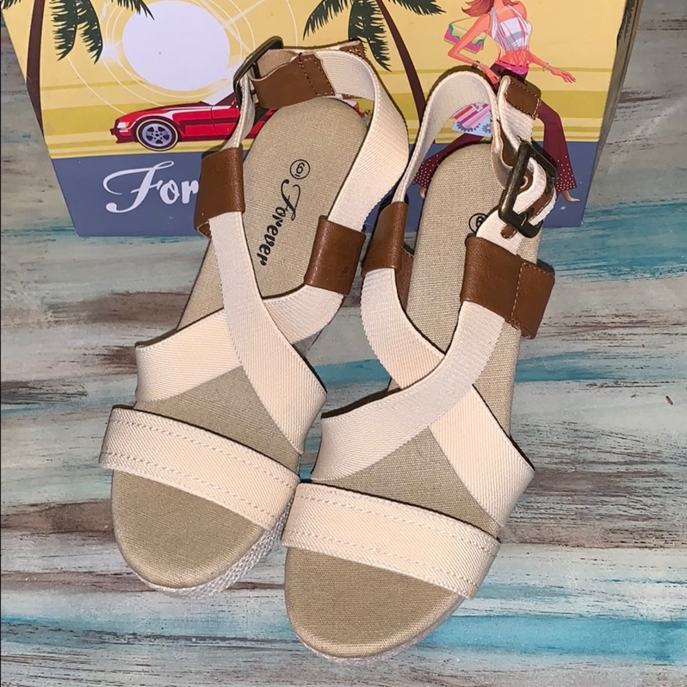 Forever Cream Wedges